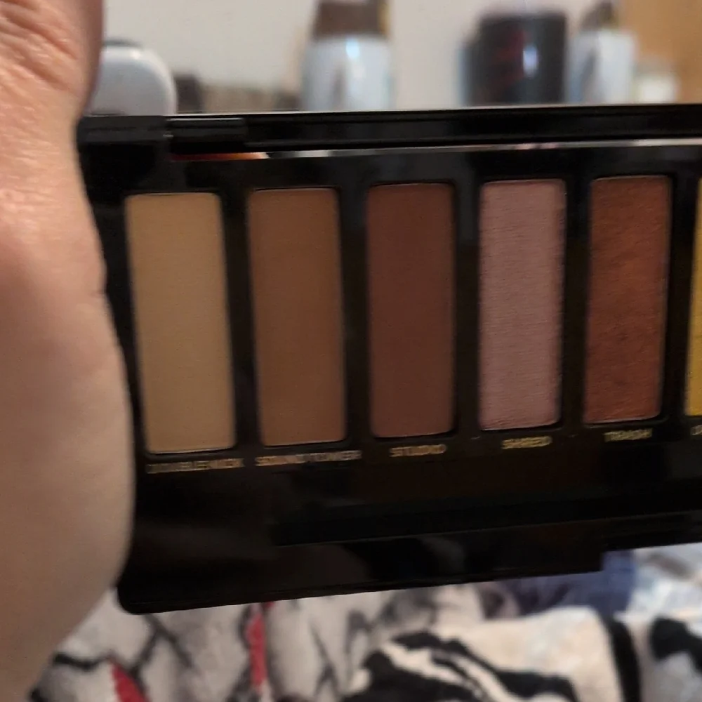Urban Decay Naked Metal Mania Eyeshadow Palette